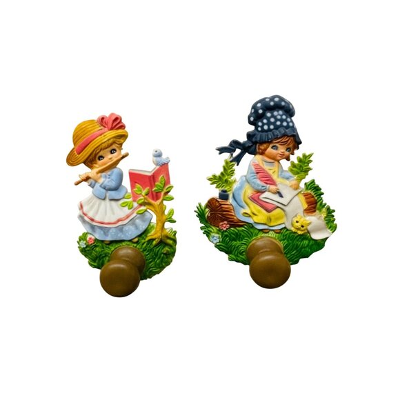 Vintage Ceramic Child-Themed Magnets Set Of 2 Magnetic Backing Refrigerator 4" x - Picture 3 of 7